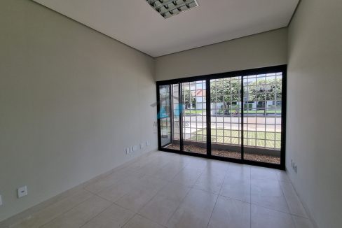 casa com escritorio no centro primavera do leste mt antonio imoveis cod 17035