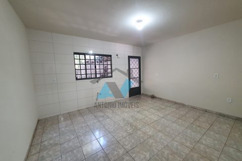 casa no pioneiro com ponto comercial cod 0178