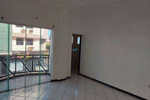 Vende-se Apartamento no Centro Primavera do Leste MT Imobiliaria Antonio Imoveis Cód. 08020230616_140620-005