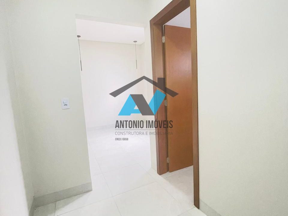 Vende-se Casa no Condominio Vila VenetoPrimavera do Leste MT Imobiliaria Antonio Imoveis. Cod 139IMG-20240604-WA0104