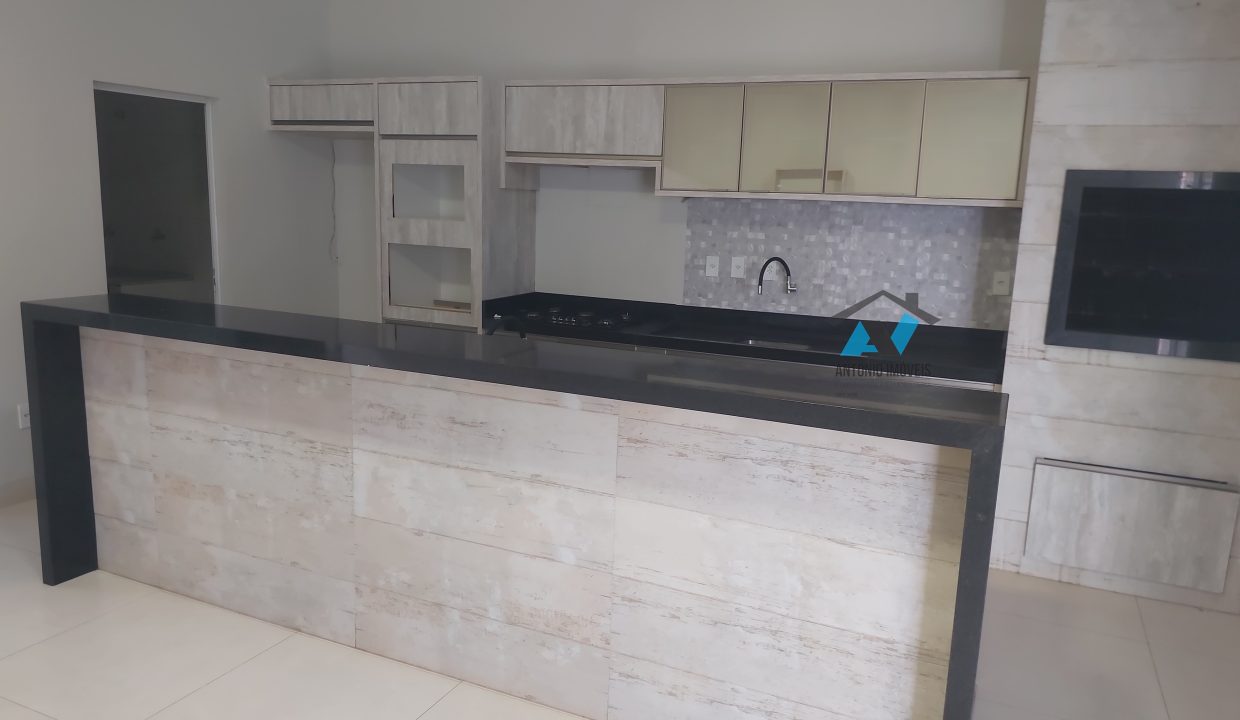 Vende-se casa Buritis Primavera do Leste MT Imobiliaria Antonio Imoveis. Cod. 376IMG-20250307-WA0089