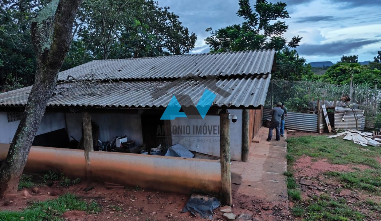 Vende-se Chacara a 10km do Centro Primavera do Leste MT Imobiliaria Antonio Imoveis. Cod. 406IMG-20250611-WA0038