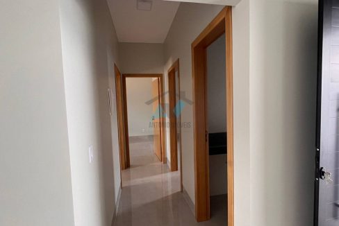 WhatsApp Image 2025-11-27 at 09.50.06 (1)