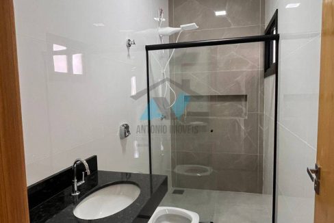 WhatsApp Image 2025-11-27 at 09.50.06 (2)